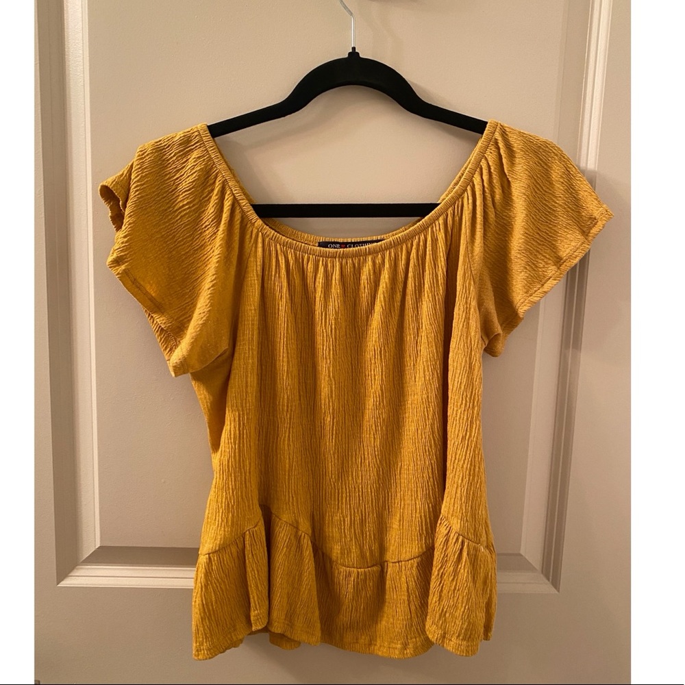 Yellow shirt sleeve t shirt